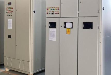 電動(dòng)機(jī)的軟起動(dòng)柜的起動(dòng)方式有幾種呢？