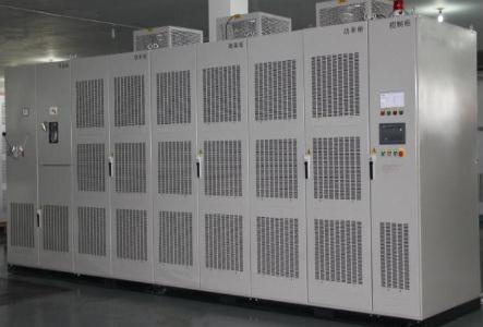 SVG無(wú)功補(bǔ)償裝置，這種設(shè)備有什么特點(diǎn)呢？